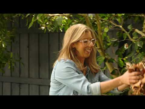 Maze 7 Litre Compost Bin + 2 Rolls of Bags